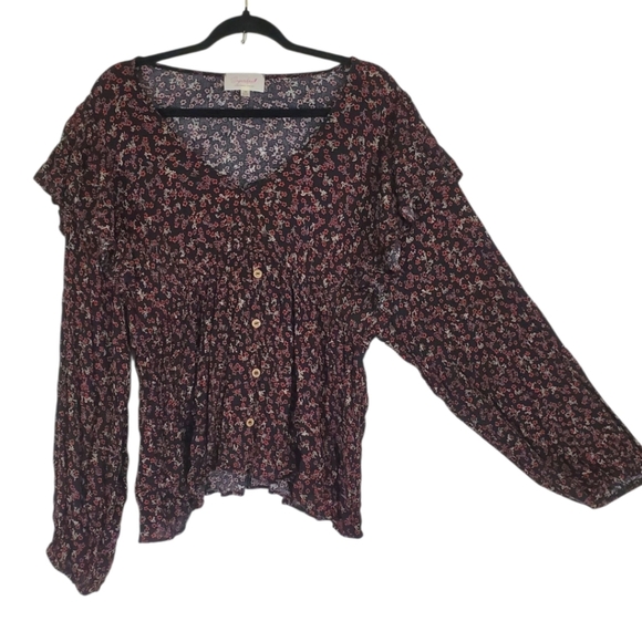 SUGARFOX Woman's Floral Top Size 2X - Picture 3 of 9